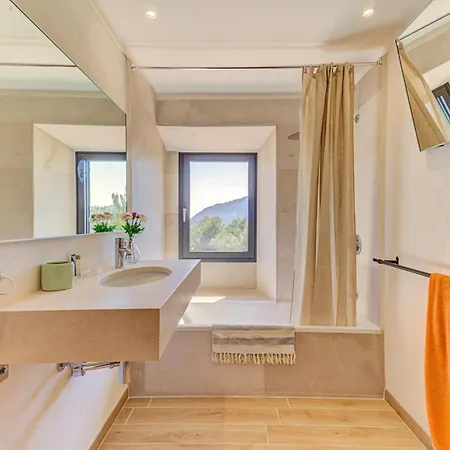 Vila Tranquil Plana Den Rull Set In The Beautiful Ternelles Valley Private Pool Pollença