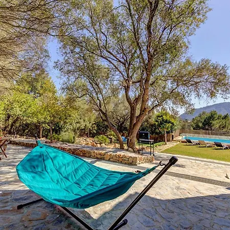 Vila Tranquil Plana Den Rull Set In The Beautiful Ternelles Valley Private Pool *